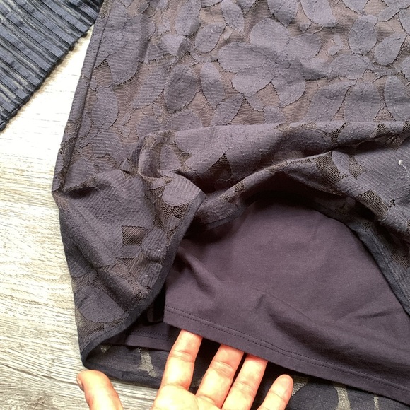 Tory Burch lace blouse Navy XS/TP NWT - Picture 4 of 9